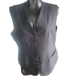 Town And Country Black Button-Up Vest